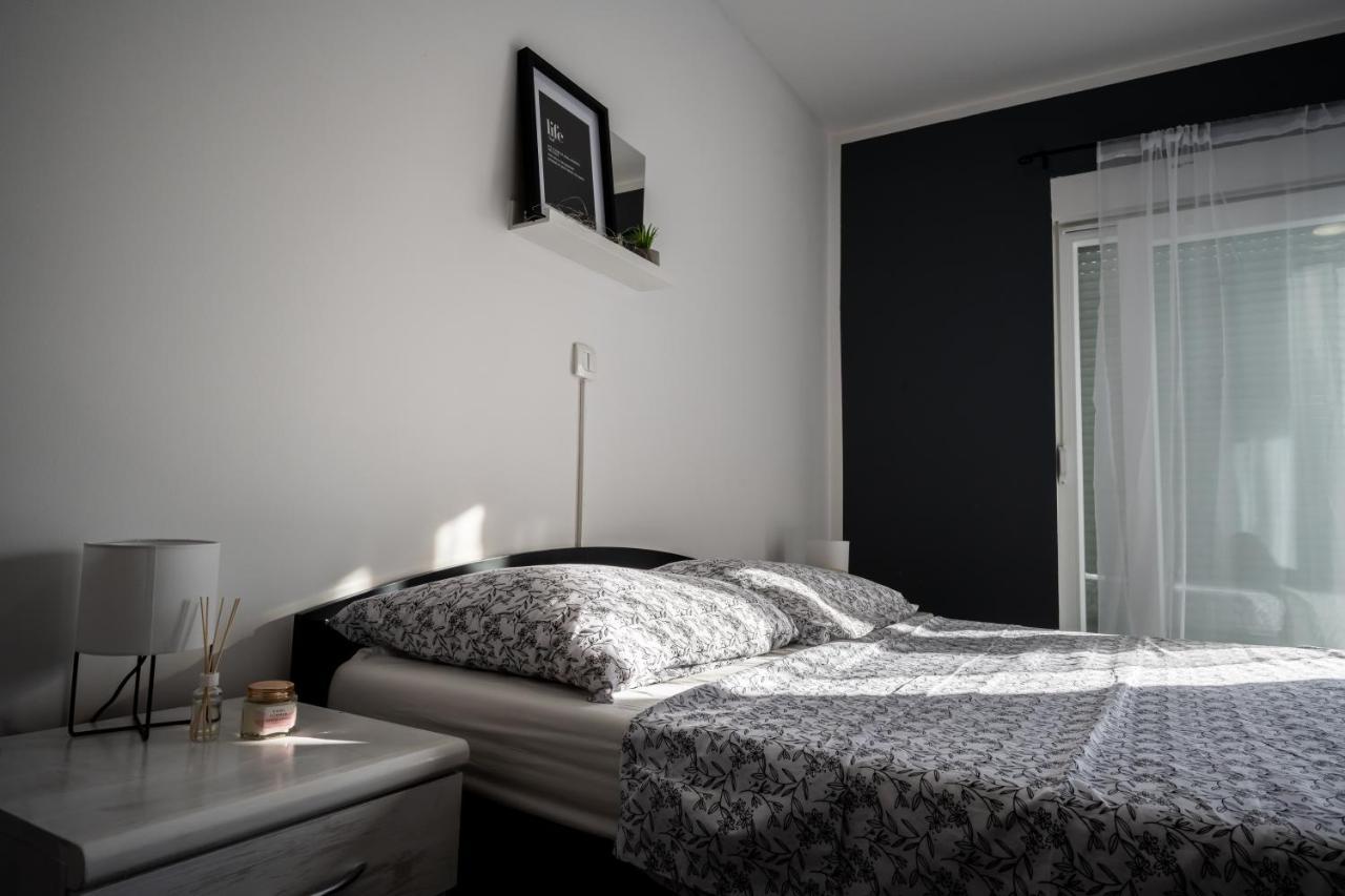 Hedonist Apartment Шибеник Экстерьер фото